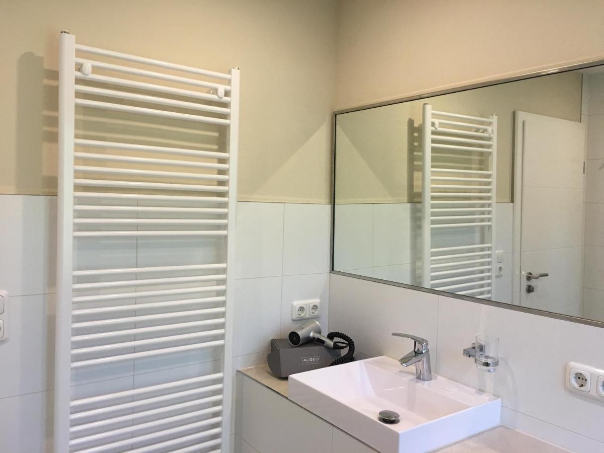 Komplettes Ferienhaus Potsdam Berlin Gaestehaus In Seenaehe 95Qm2 Monteurzimmer 外观 照片